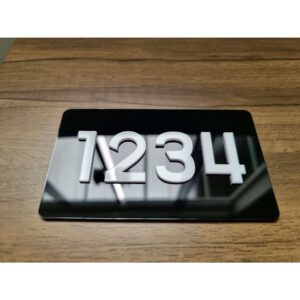 Placa De Acrílico Com 4 Números Para Porta de Apartamento PRETO/BRANCO