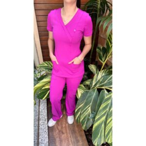 Conjunto Scrub Pijama Cirúrgico Verona Tonic Lilás Toque geladinho