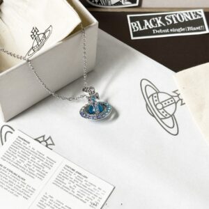 Colar Saturno Elegante Para Meninas Novo Gradiente Cheio De Diamante Estereoscópico Corrente De Aço De Titânio Mulheres