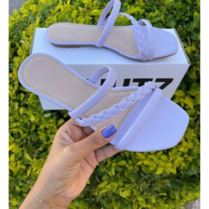 Sandália Rasteira Feminina: Super confortável”, “Cores pastéis tendência!”, “Tamanho do 34 ao 39”)