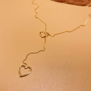 Colar Gravatinha Coração Pendurado Folheado a Ouro 18k
