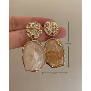 Brinco gota de luxo com pedra dourado