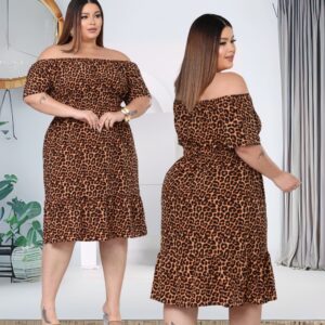 Vestido Midi Curto Plus Size Ombro a Ombro Ciganinha 40 ao 52 Duna com Elastex e Babado