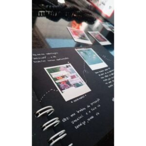 Álbum Para Fotos Scrapbook A5 Preto Folhas Pretas 180g e Caneta Branca Opcional
