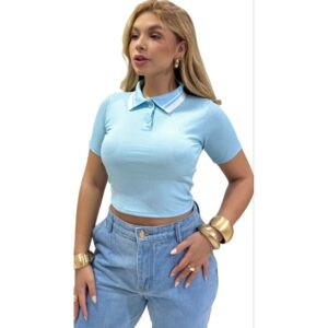 blusa feminina estilosa polo Cropped Feminina Gola Polo liso com detalhe na gola combinação de cores e botões na frente