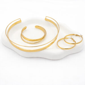 Conjunto de três peças de colar  redonda da moda , pulseira e brincos  feminina em banhado e prata 925 e ouro 18k