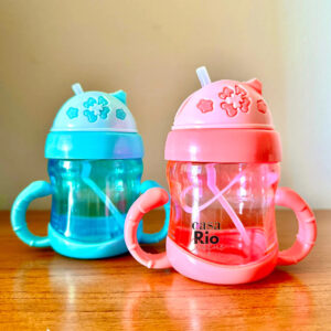Garrafa de Água Infantil 220ml Copo de Treinamento para Bebê com Alça e Bico de Silicone Garrafinha de Plástico