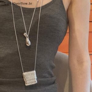 [LightOverflow] Colar Longo Com Pingente De Bolsa De Tecido Para Mulheres , Meninas , Nicho , Personalidade , Moda Única