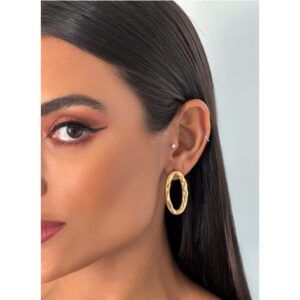 Kit Colar Choker e Brincos Aro Liso Rigido com Pingente Oval Orgâncio Vazado Folheado Ouro Moda Blogueira Tendência