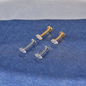 Piercing Orelha Aço Cirúrgico Oval Zircônia / Daith, Helix, Tragus, Conch, Nariz,  Labret Boca-Medusa e Outros