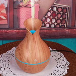 Umidificador de Ar com Difusor de Aromas e Iluminação LED COR ALEATÓRIA